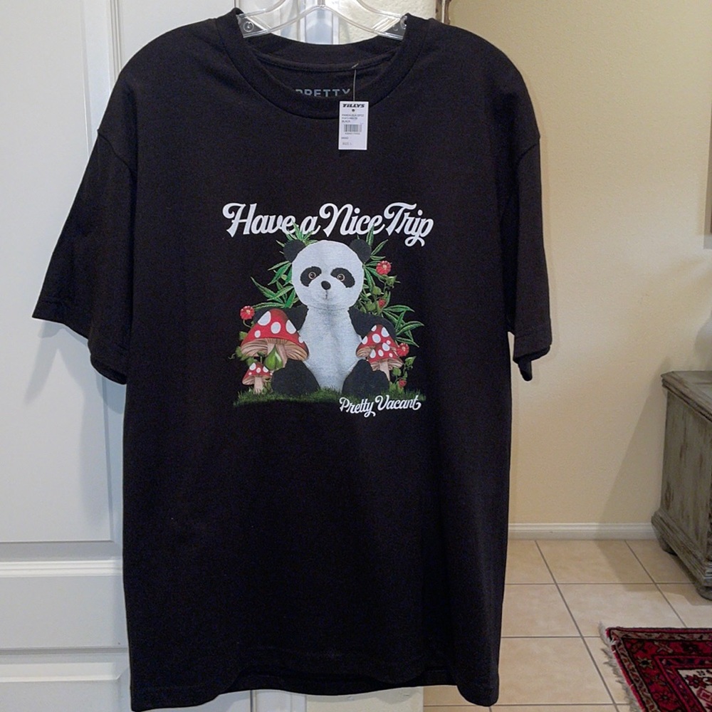 NWT Pretty Vacant Panda T-shirt